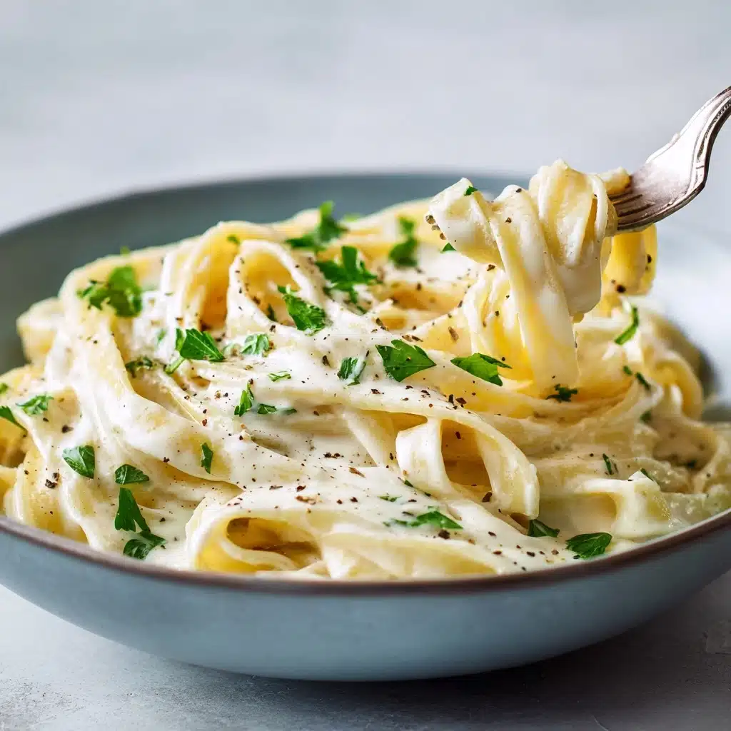 Easy Homemade Alfredo Sauce Recipe - Recipe Image