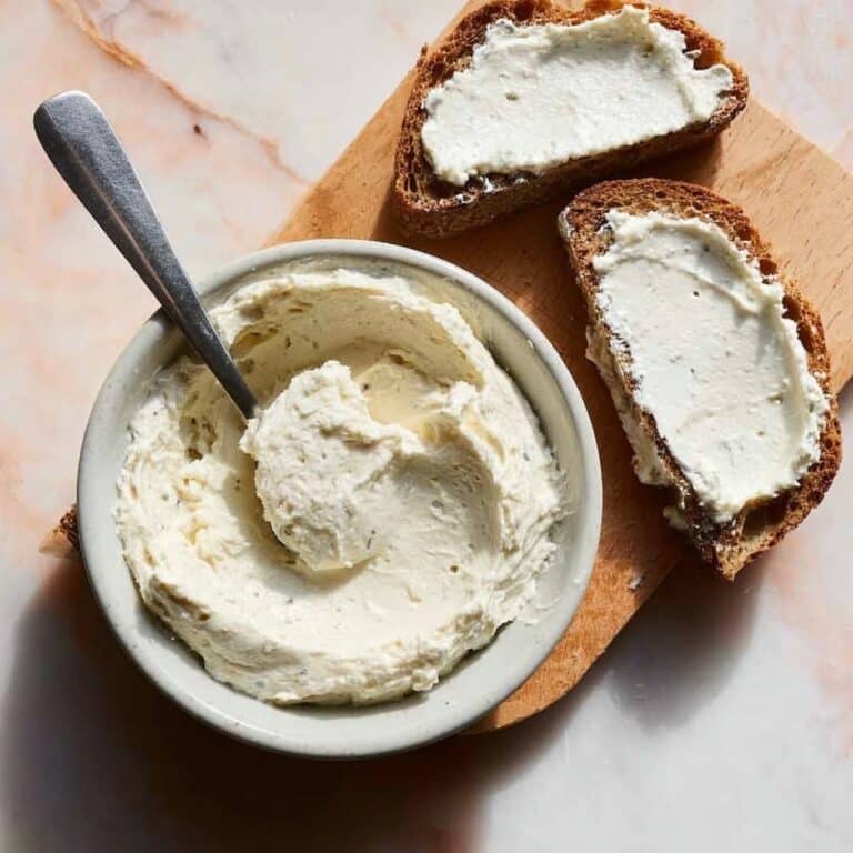 Homemade Garlic & Herb Boursin Cheese Spread Recipe